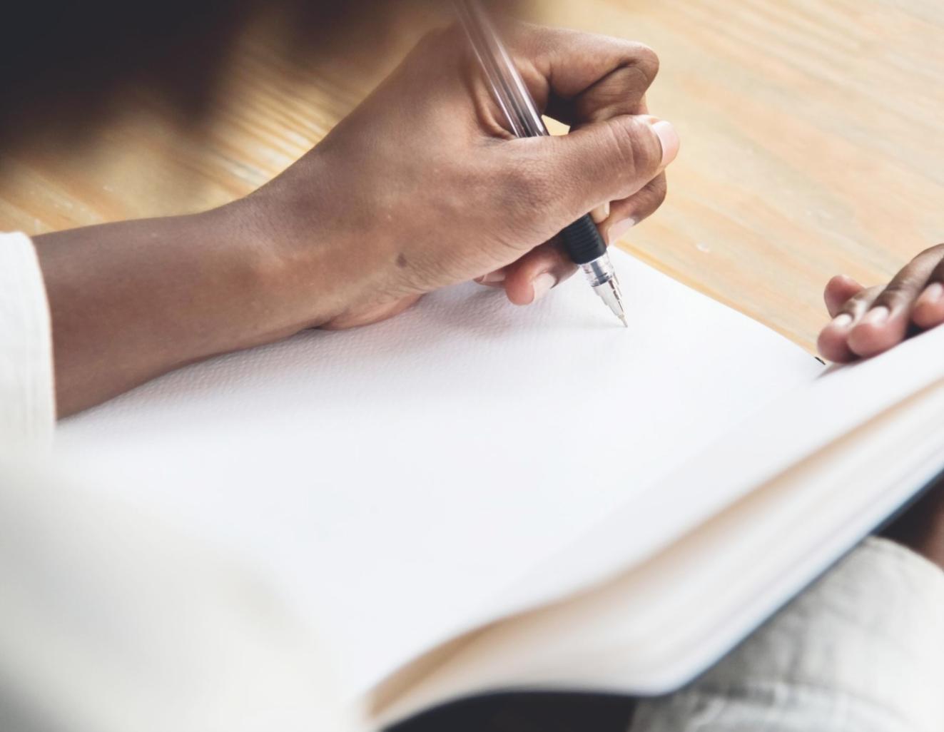 Detailní pohled na analytické grafy a výpočty během praktického cvičení oceňování